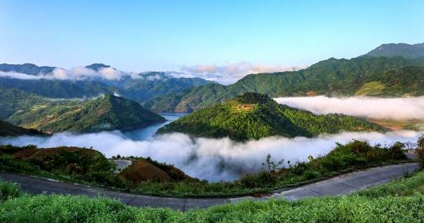 鄖西縣天河旅遊區上津古城夾河關十八羅漢寨湖北口石林竹山縣九華山