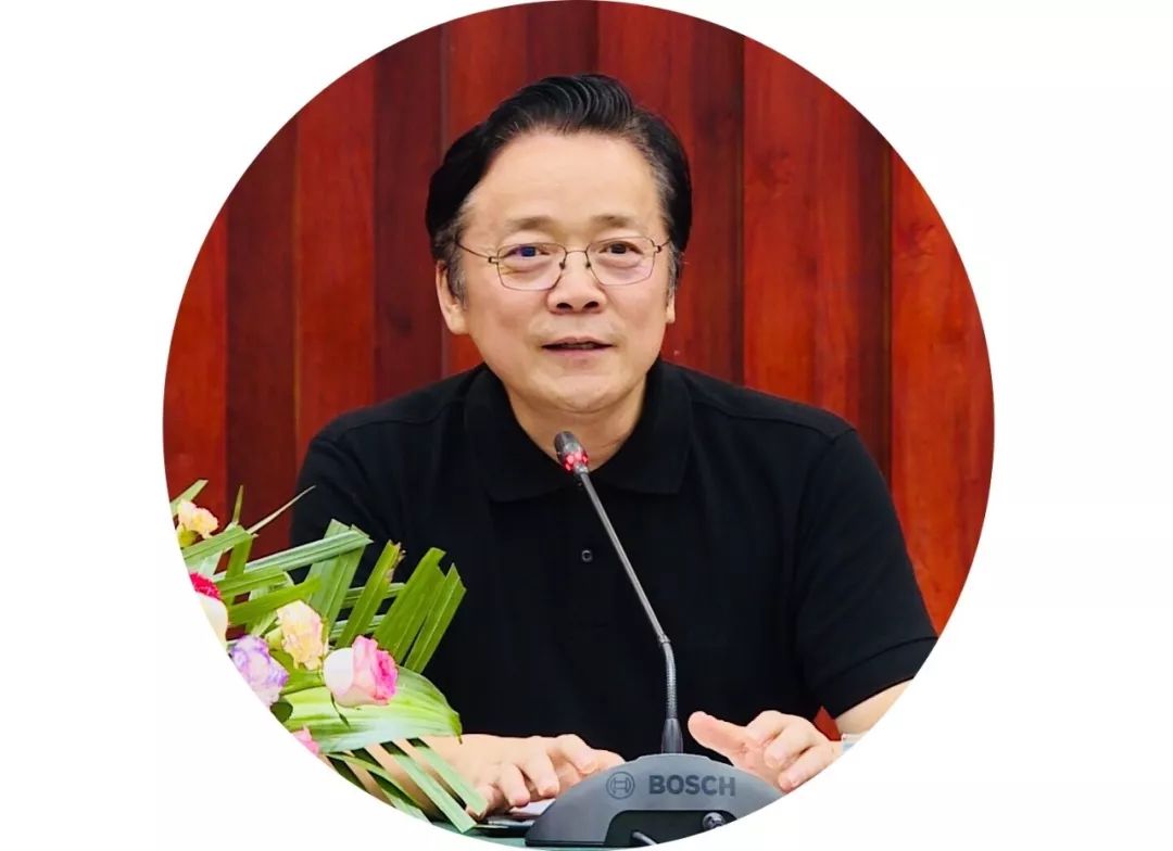 会交通宣传委员会会长潘力,中广联合会交通宣传委员会秘书长高永亮,中