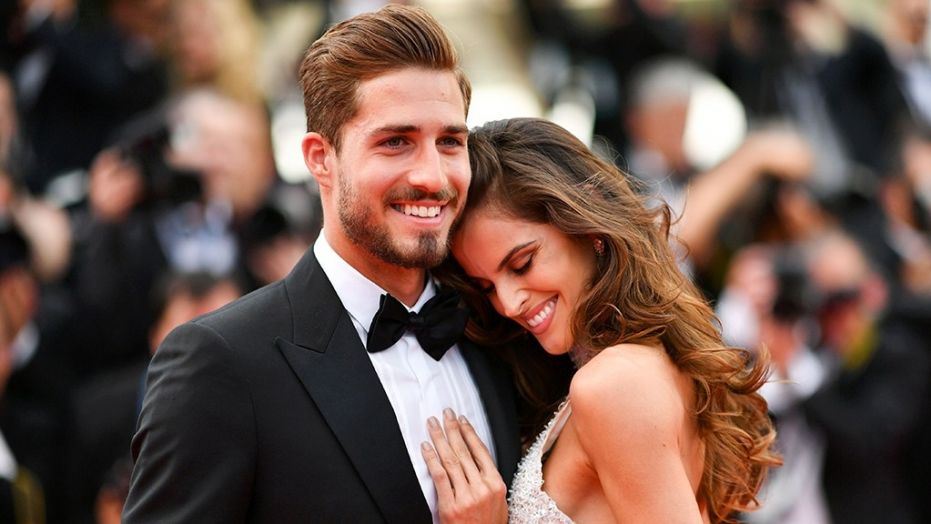 goulart)与德国足球运动员凯文·特拉普(kevin trapp)宣布订婚