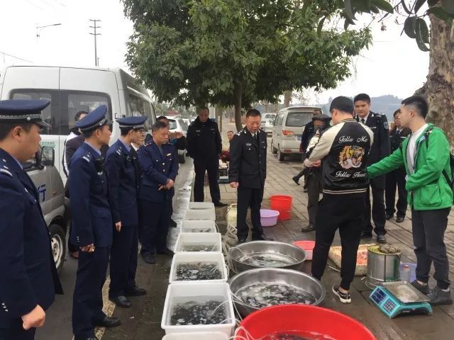 市場,餐廳賓館 並利用鎮鄉趕集日設置宣傳點 