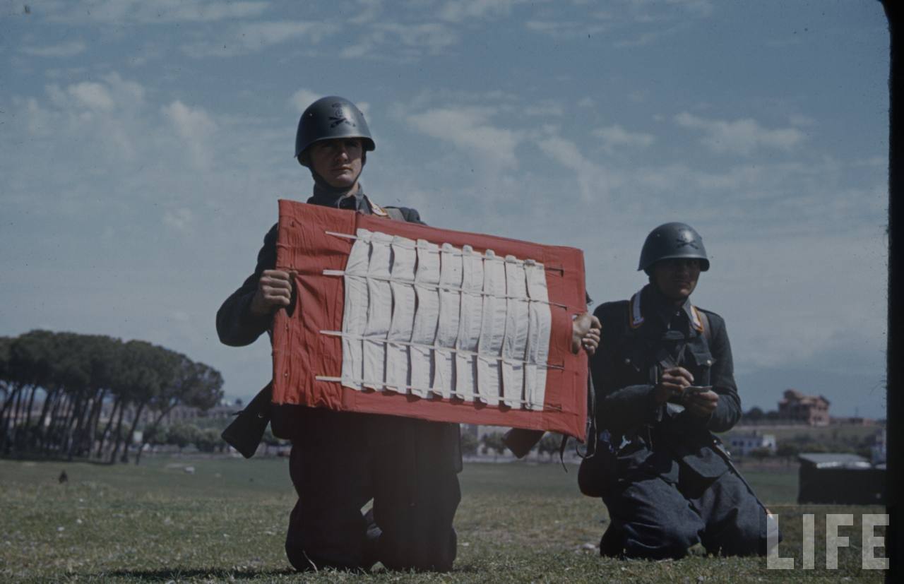 二战老照片: 1940年的意大利军队 那个传说中的意呆利