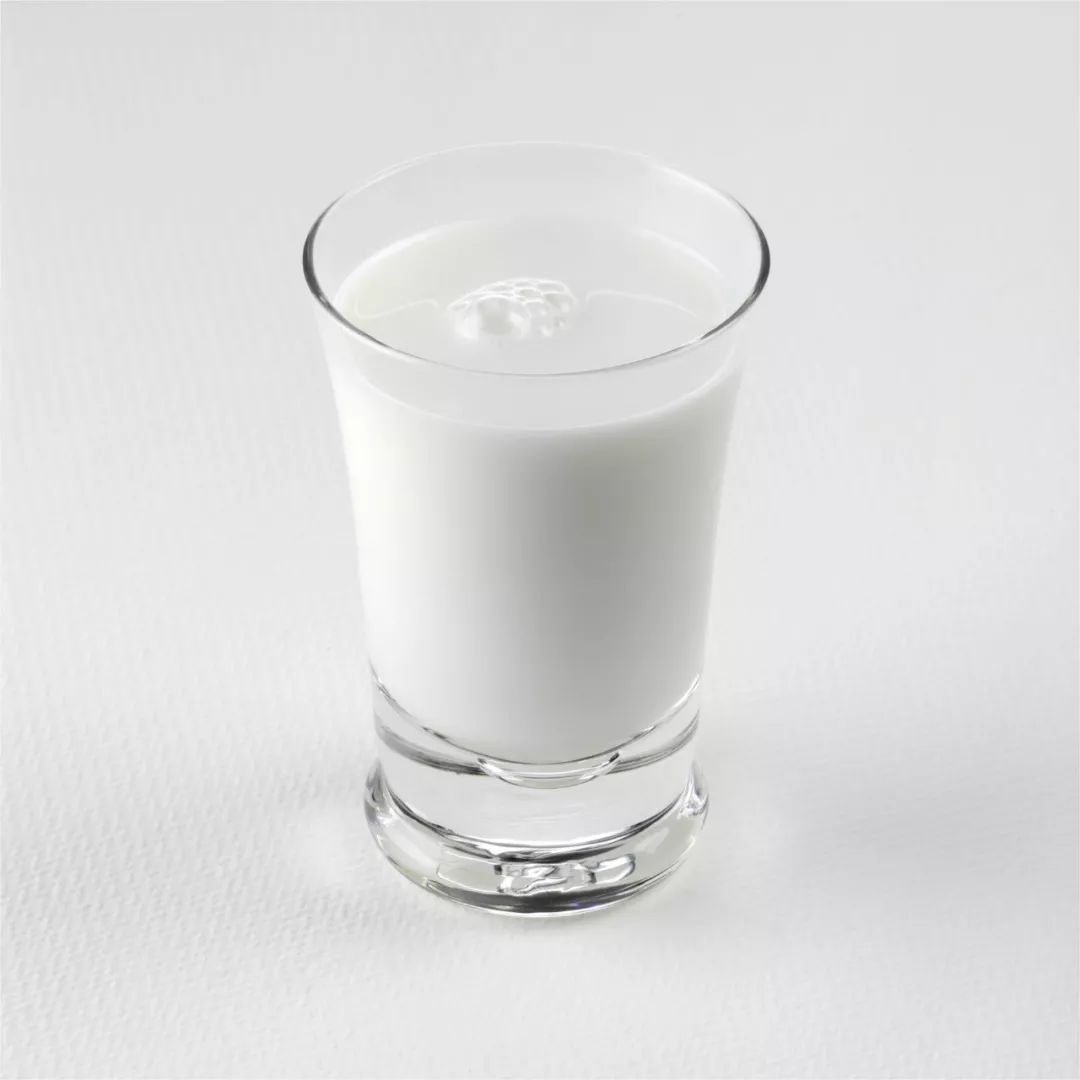一杯牛奶图片真实实拍图片