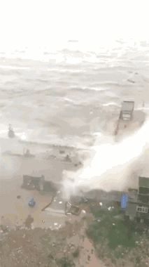强台风玛莉亚登陆连江,最大风力14级!福建,浙江多地大风大浪大雨