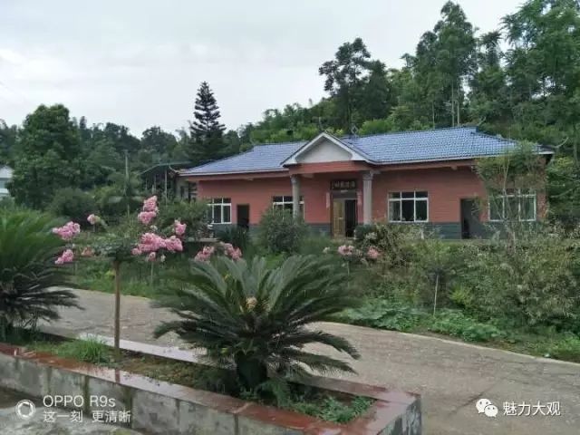 大觀鎮田壩村村委會旁(大觀至雲臺山田壩段公路旁)聯繫電話