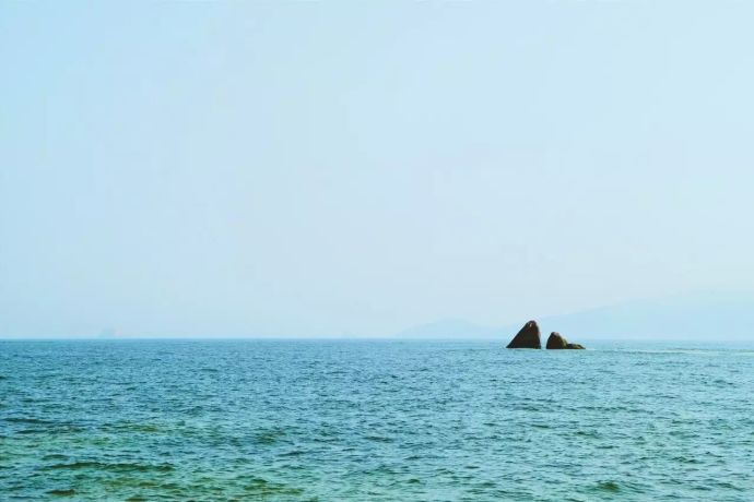 東極島攻略夏季最適合去浪的地方