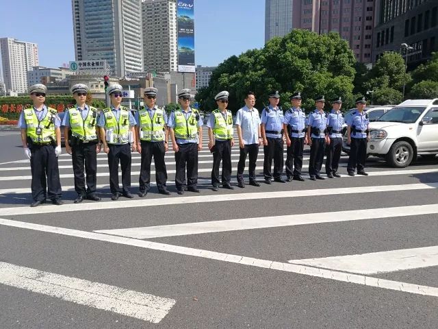 2018年7月10日,长沙交警支队联合芙蓉区人民法院,查扣被执行人名下的