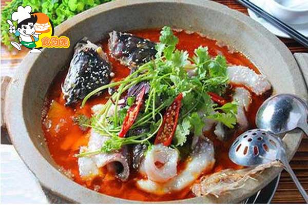 食为先：石锅鱼如何制作有何讲究，佛山有教做石锅鱼吗？