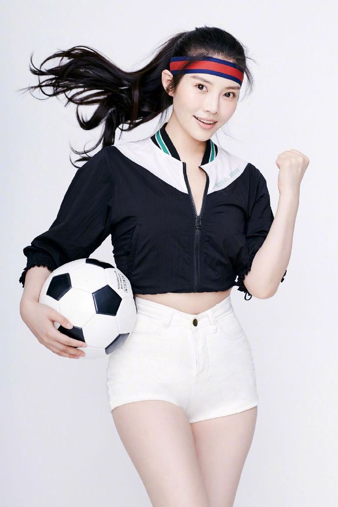 足球宝贝中国代言人图片