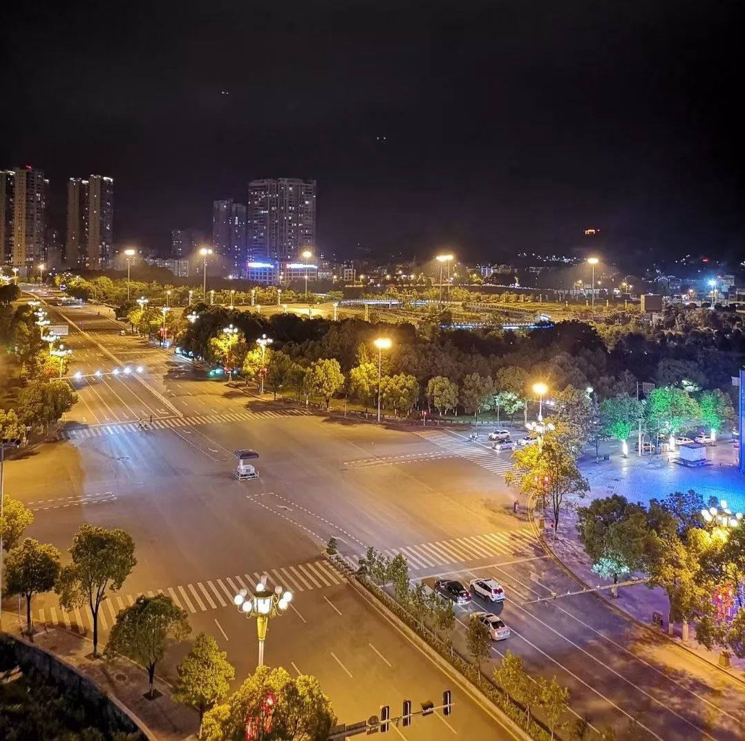 吉首经开区夜景图片