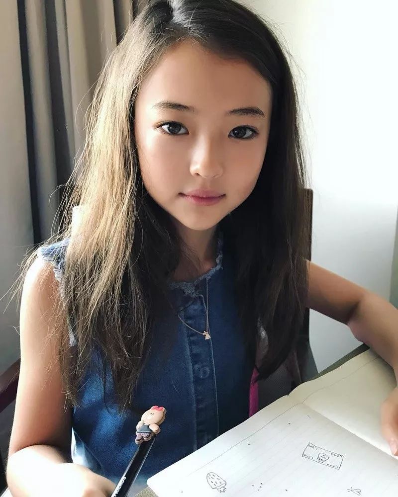 神似宋慧乔,这个10岁美韩混血小姑娘,童颜简直是小仙女本仙啊!