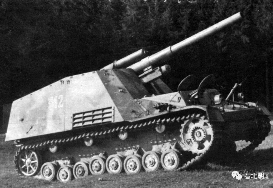 二战德国陆军比苏军先进的最重要装备!野蜂自行火炮图鉴