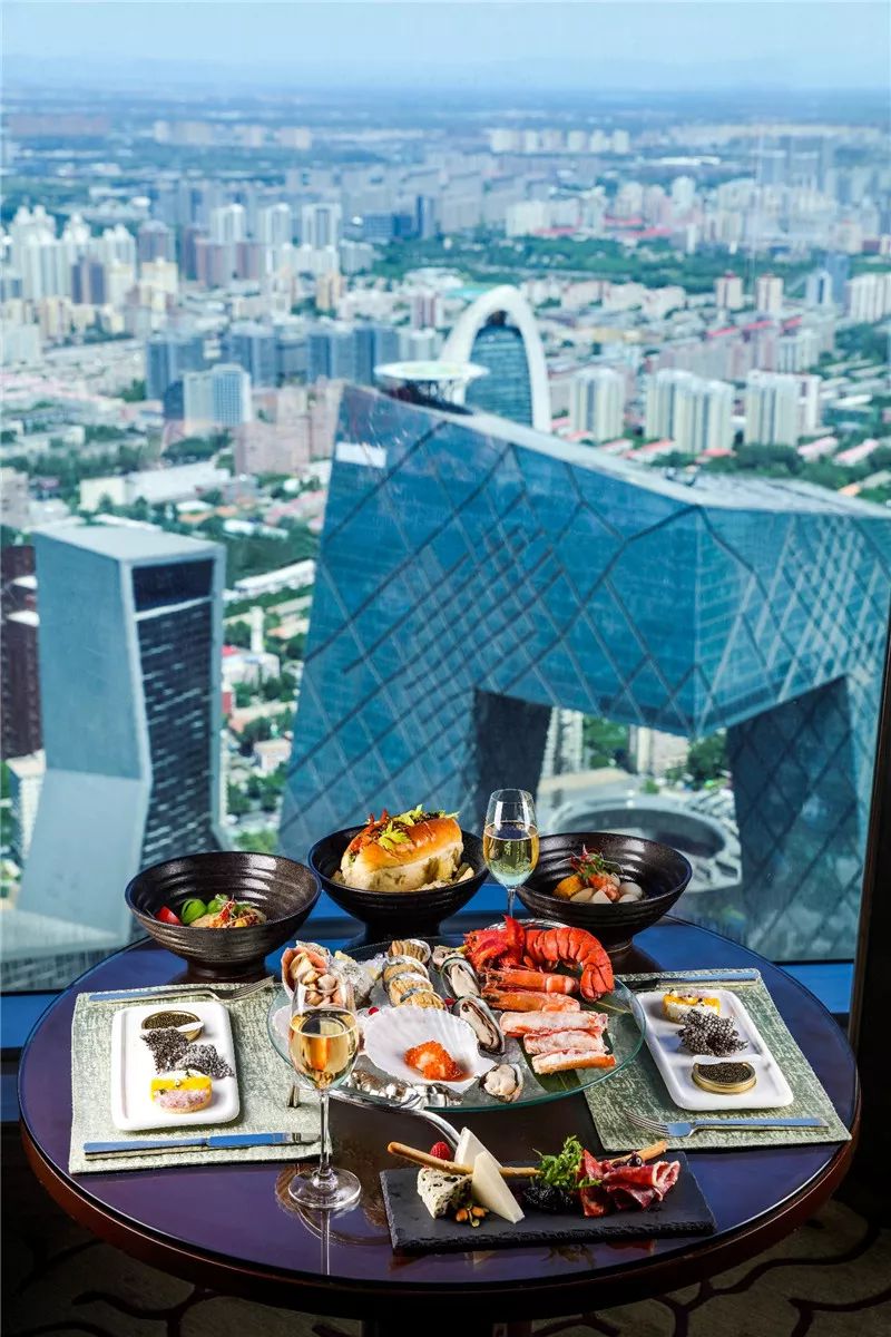 国贸三期顶层自助餐厅图片