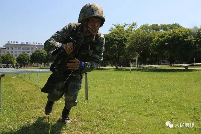 單兵戰術比武照片.