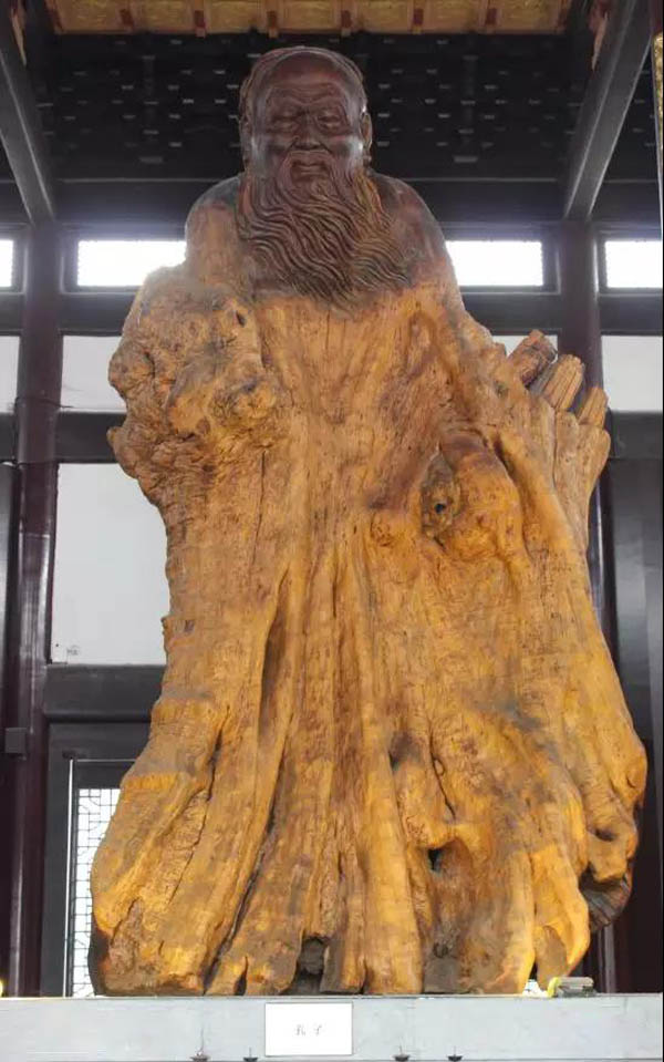 花洲书院孔子木雕像图片