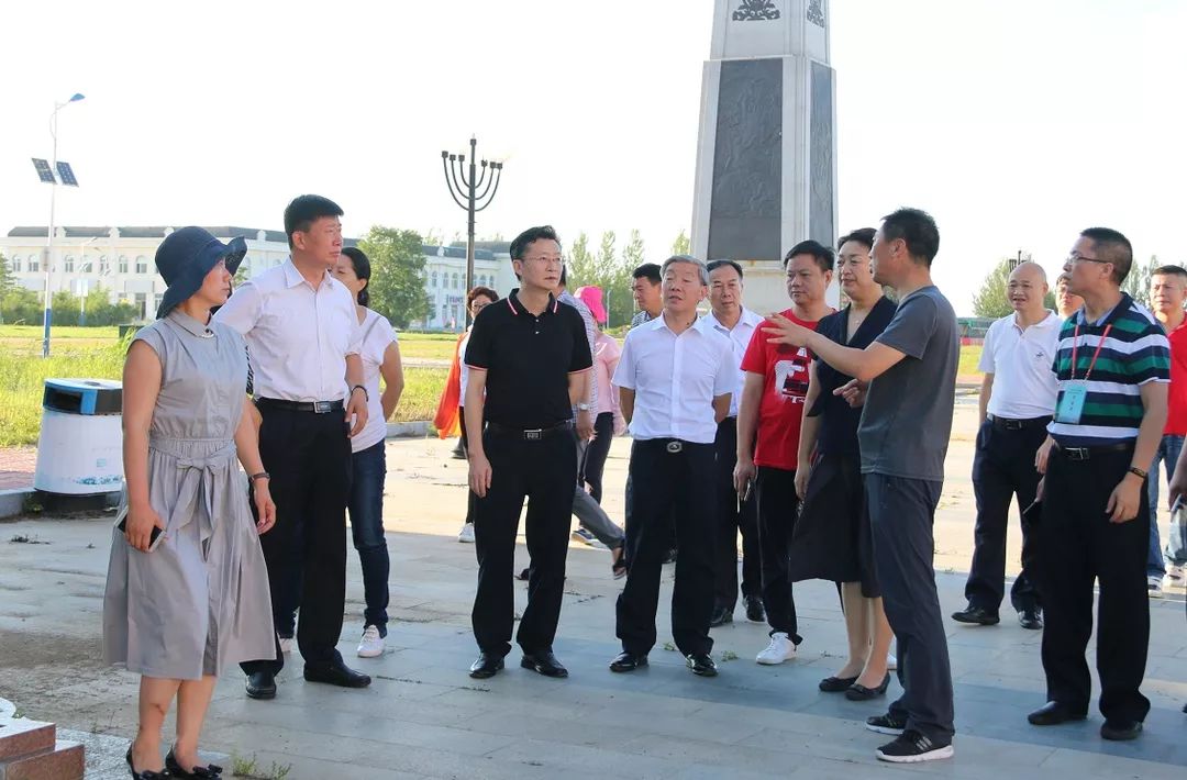 汕头市工商联代表团来我县参观考察旅游项目