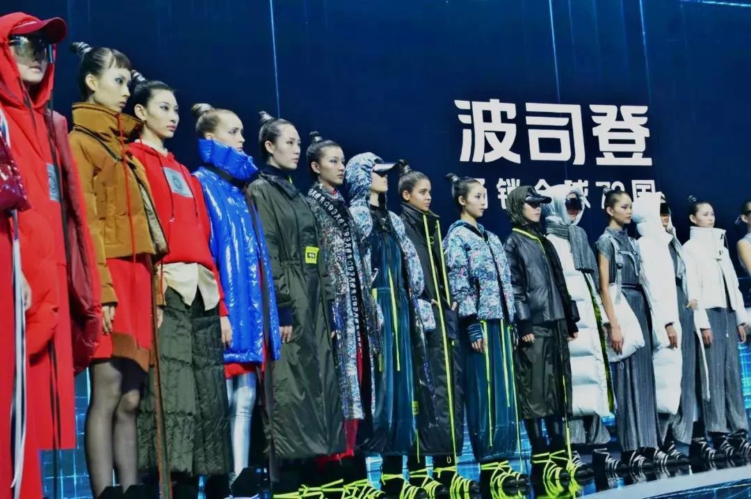 中国服装界纷纷换英文logo为何波司登偏偏用中文