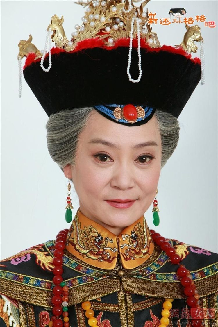 太后:老戏骨刘雪华在《甄嬛传》中饰演太后,原本是一个宫女,因为聪明