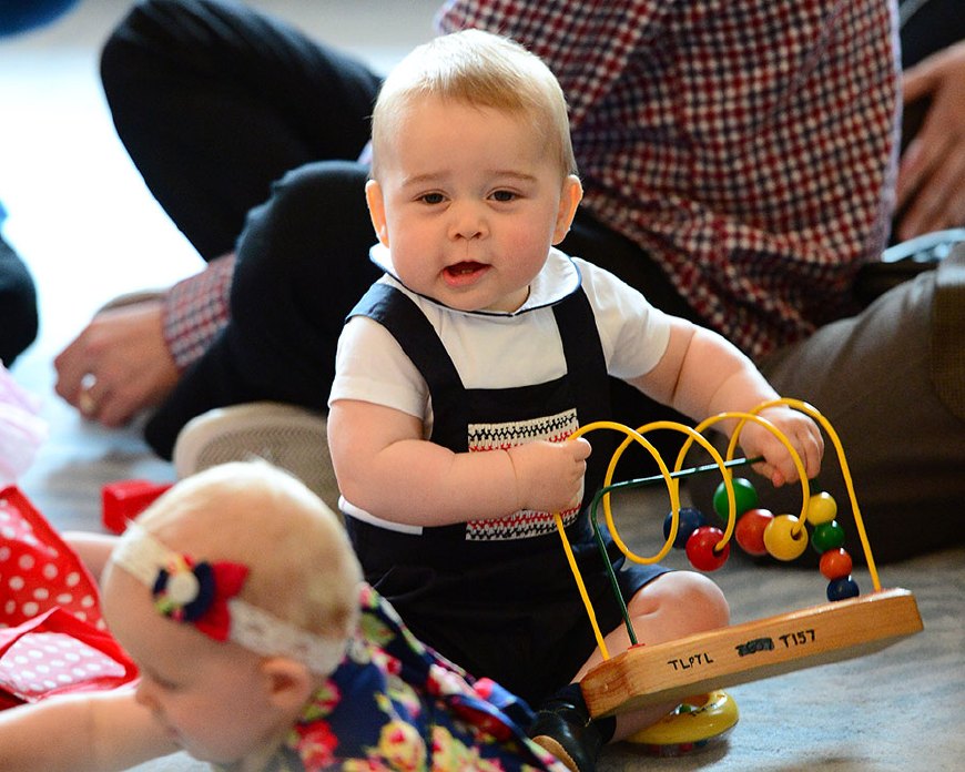 在乔治王子庆祝五岁生日时,盘点小王子具有里程碑意义的时刻!