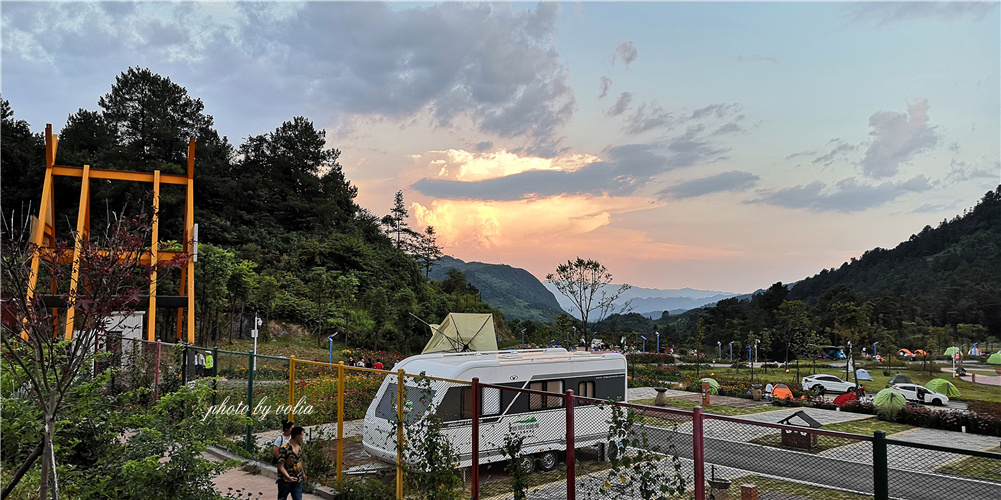 綦江花坝露营基地图片