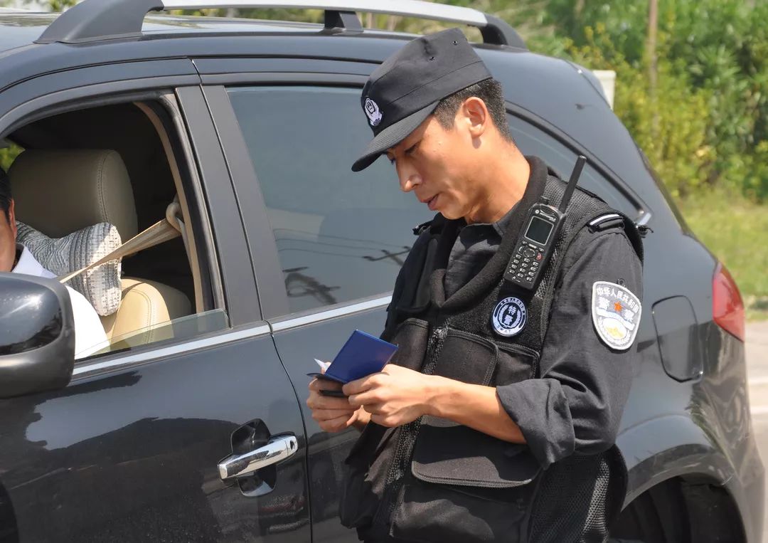 特警帽子图片大全图片