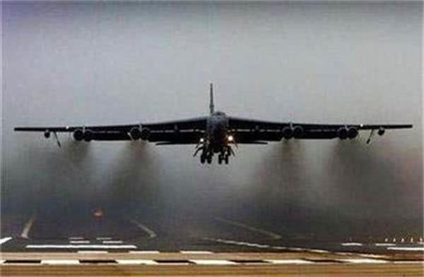 美军出动b52轰炸机,炸死大量平民,叙军请来俄战机支援