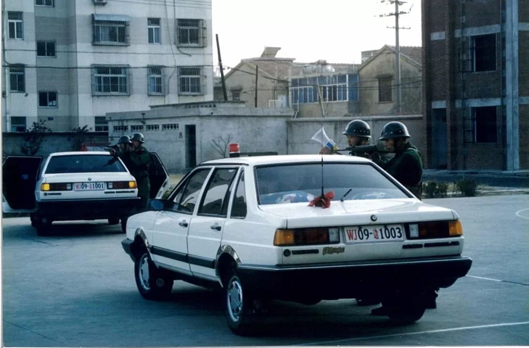 90年代中国警车图片