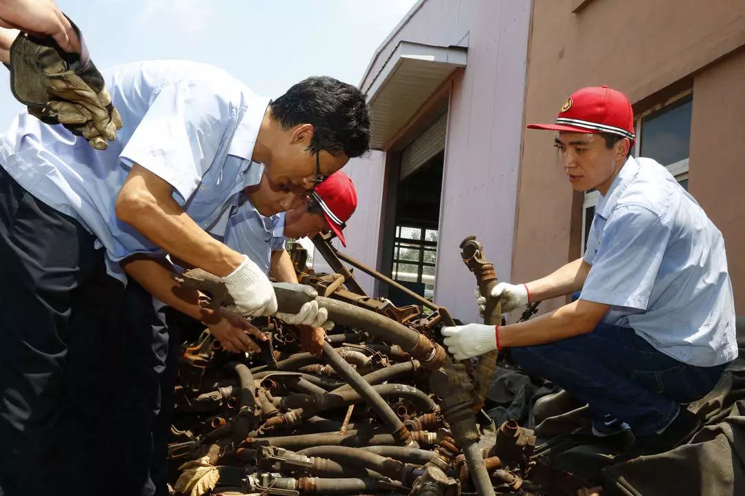 修旧利废 节支降耗—济南西车辆段机关党总支在行动