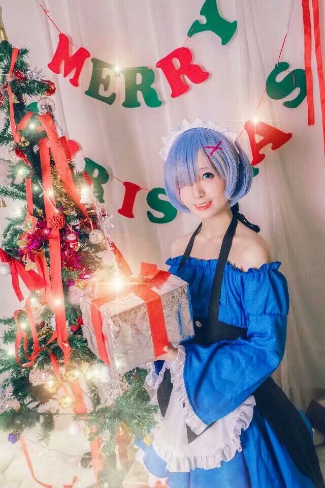 蕾姆cosplay 軟萌妹子超可愛