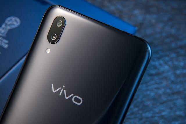 拍照記錄生活 華為nova3,oppo r15,vivo x21 選擇你的拍照手機