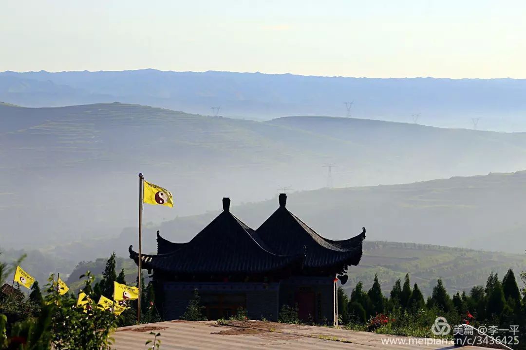 李一平鳳翔靈山煙雲霏霏