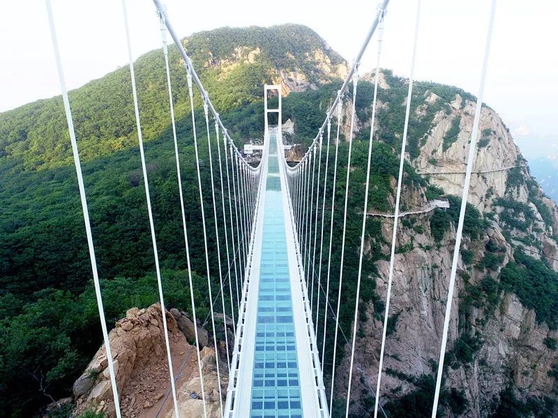 凤冈旅游景点玻璃桥图片