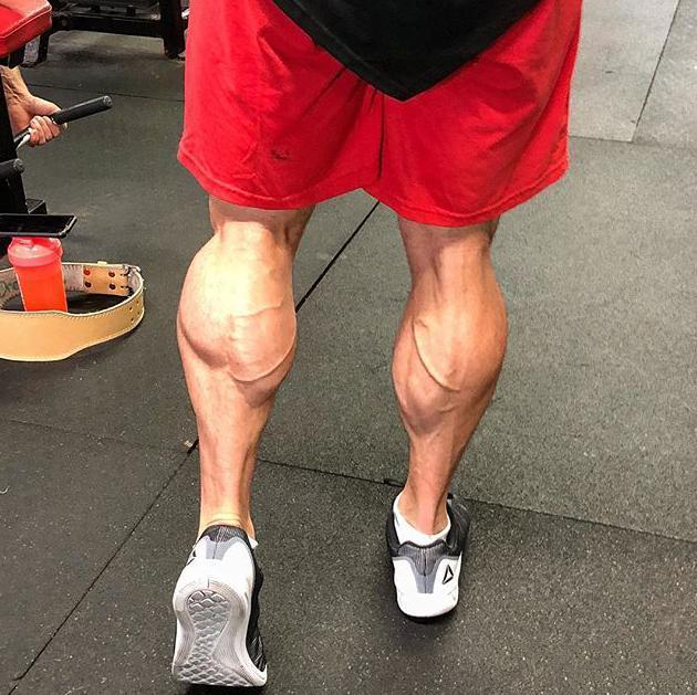 男生肌肉腿 男性图片