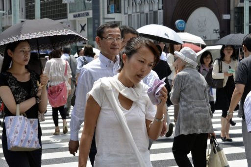 106度!日本气温爆表,热死60多个人了!