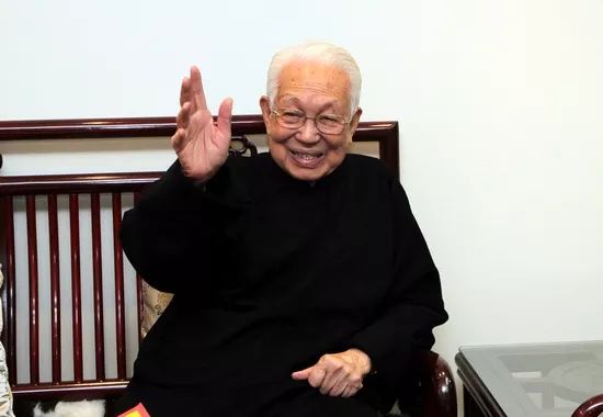 龙江人堪舆历法专家蔡伯励今晨逝世享年96岁