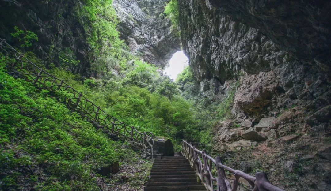 延庆县天坑奇观图片