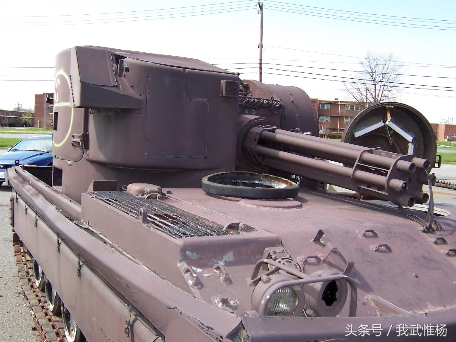 是二战以来口径最大加特林炮,其口径为37毫米