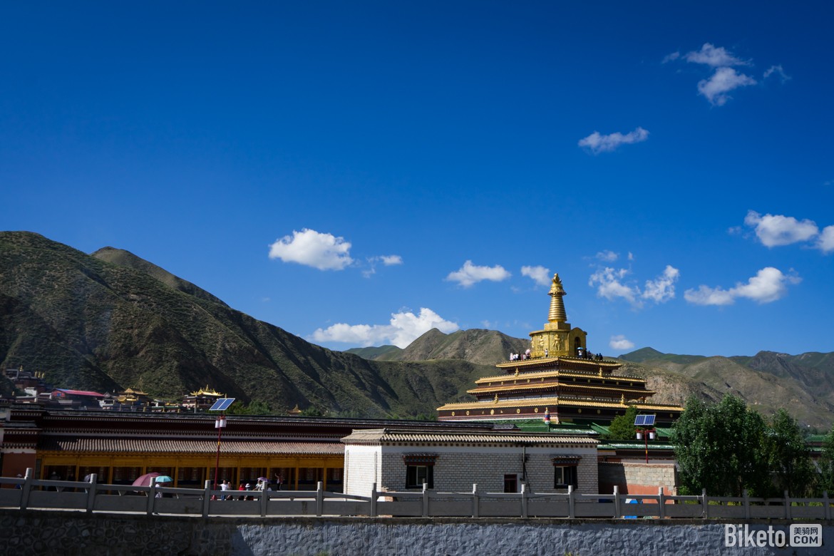 夏河有一座著名的佛寺:拉卜楞寺,比賽結束還可以來這裡感受一番,非常