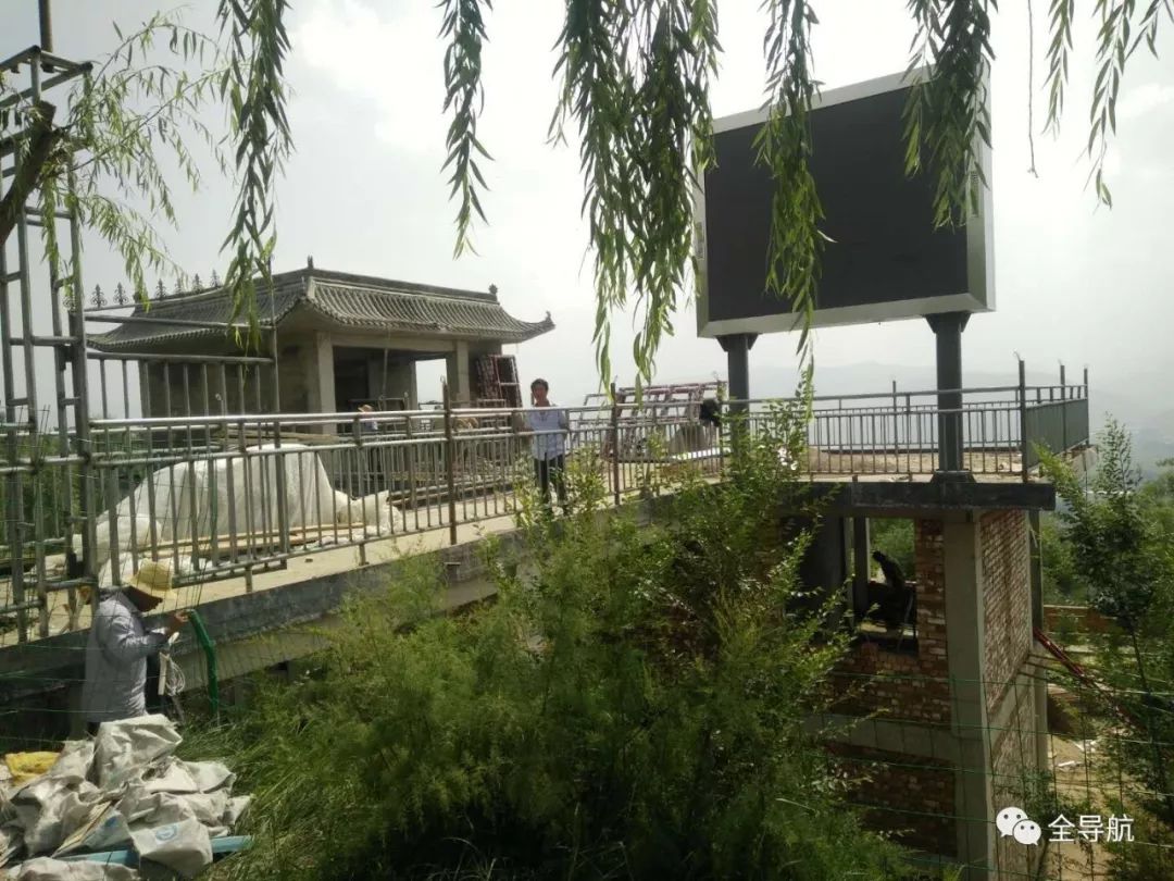 西北首座5d玻璃观光桥正在临夏县北塬火热施工中,先睹为快!