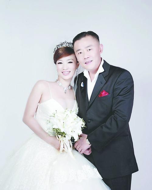 蒿俊闵老婆图片