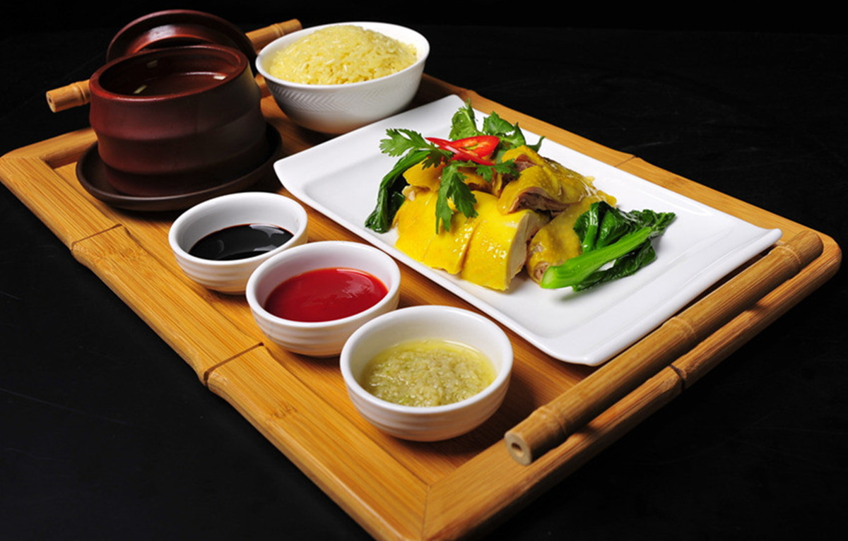 东南亚人爱吃的居然是海南鸡饭附详细步骤及三种酱料制作比例