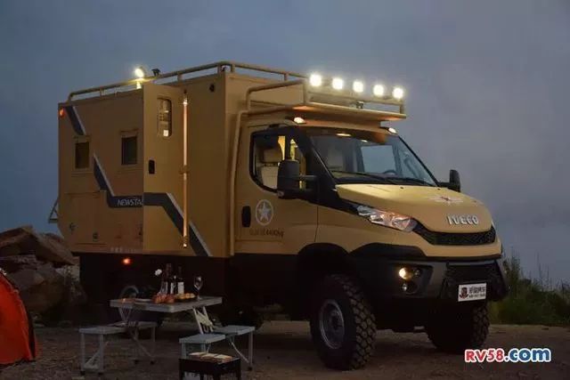 馳騁天涯海角進口依維柯4x4越野房車新星北斗y600性能體驗