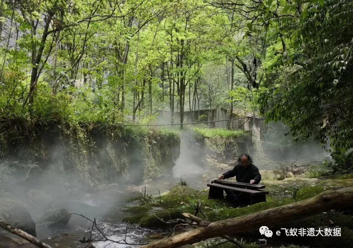 古琴中的诗酒茶花香