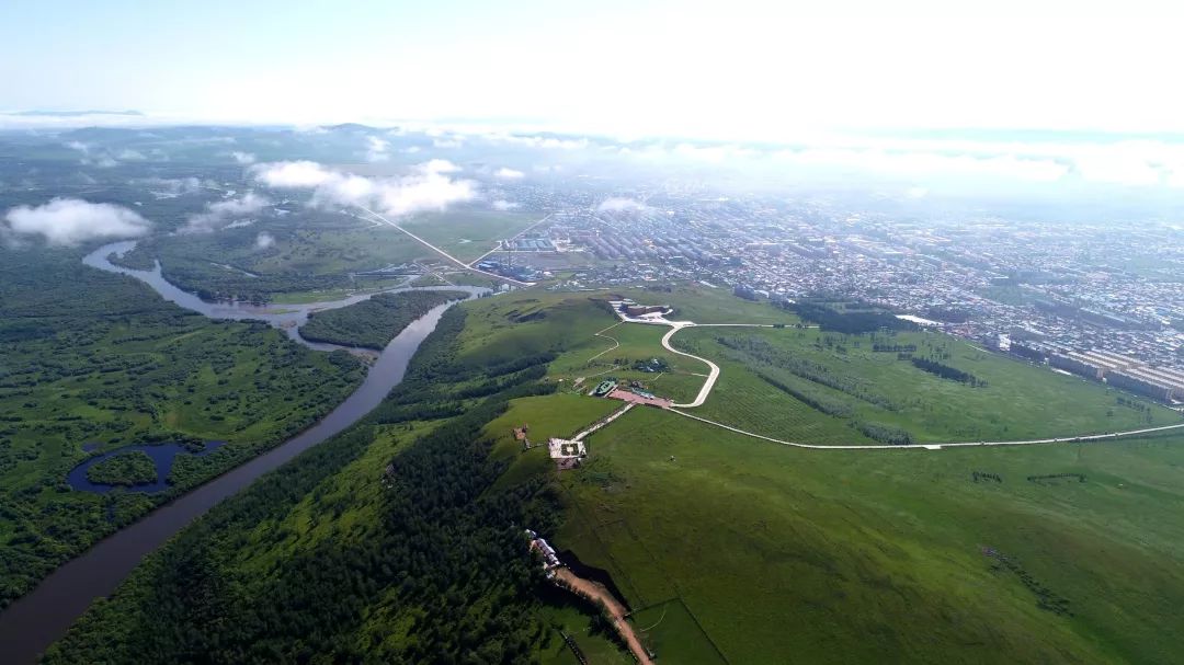 在路上額爾古納溼地黑山頭呼倫湖