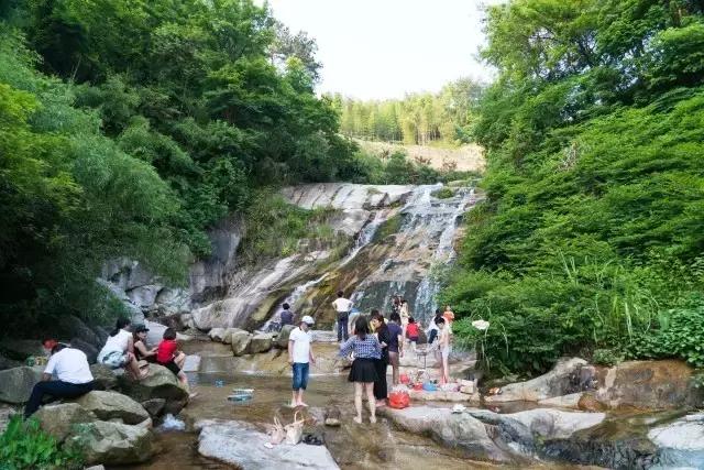 山水画廊避暑天堂20度的武穴夏天