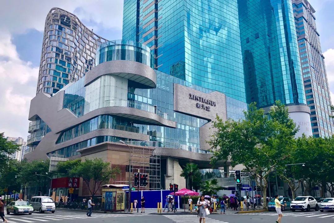 上海无限极荟购物中心图片