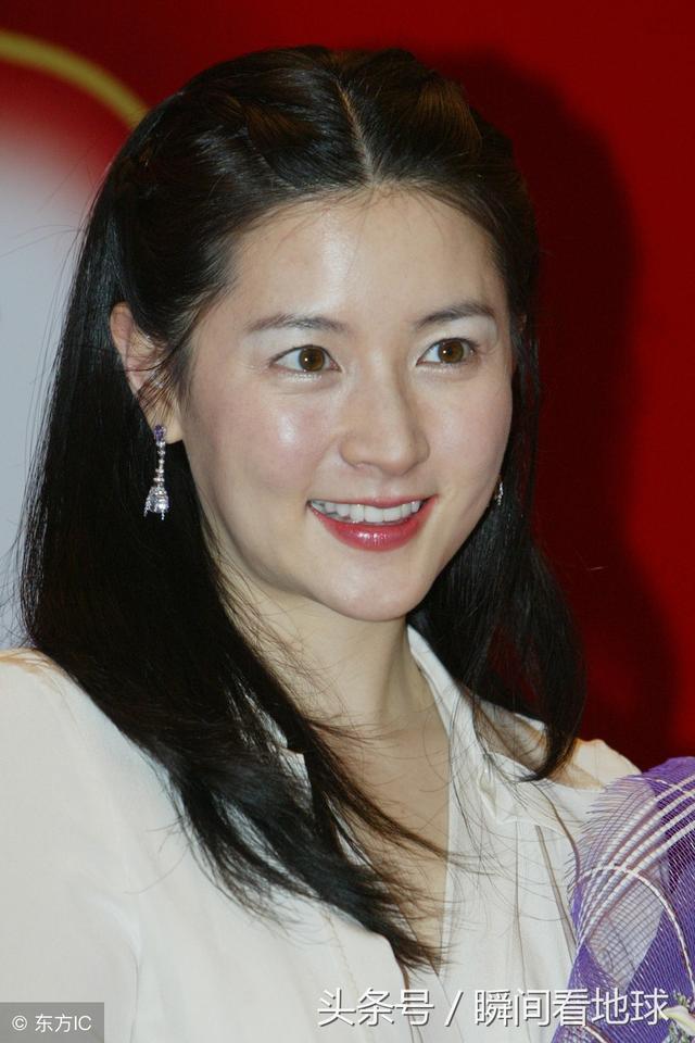 47岁韩国影星李英爱,风韵气质不减!