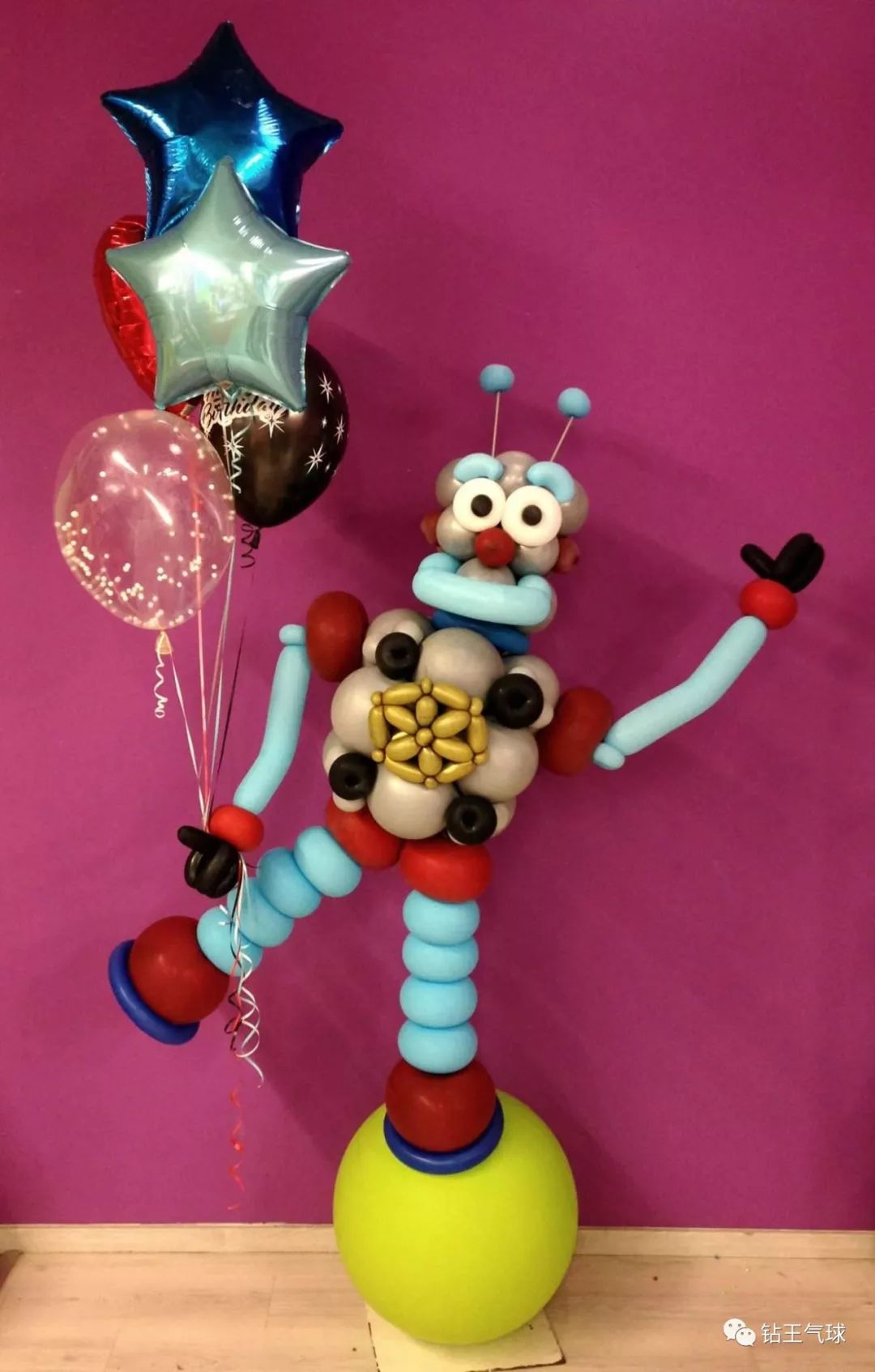机器人主题气球布置装饰商场中庭
