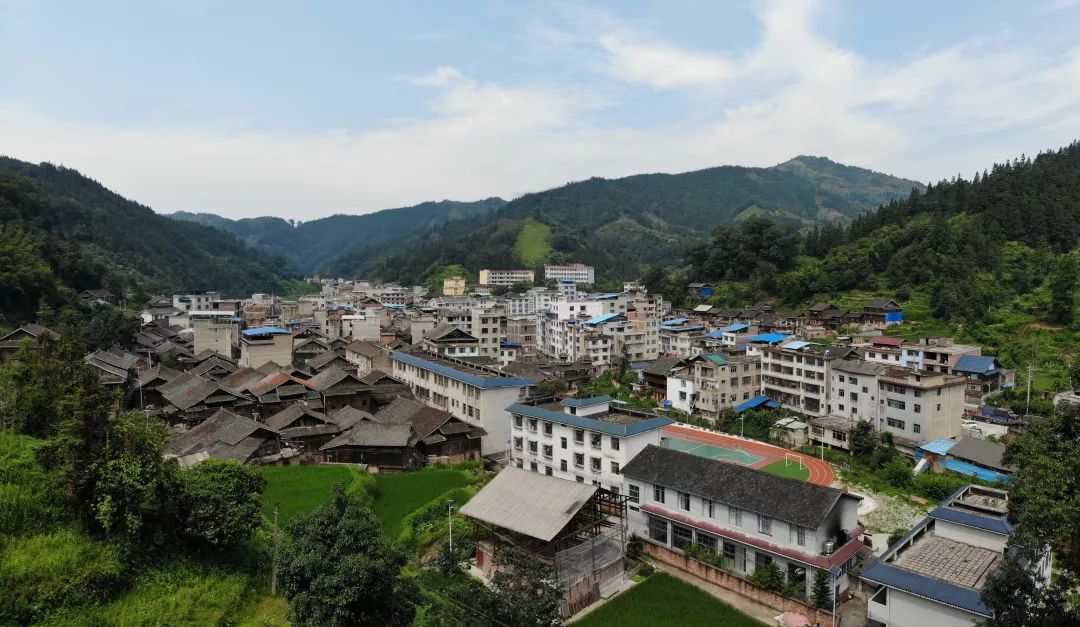 2018年龙额村全景图龙额是少数民族地区,民族传统文化内涵非常丰富,有