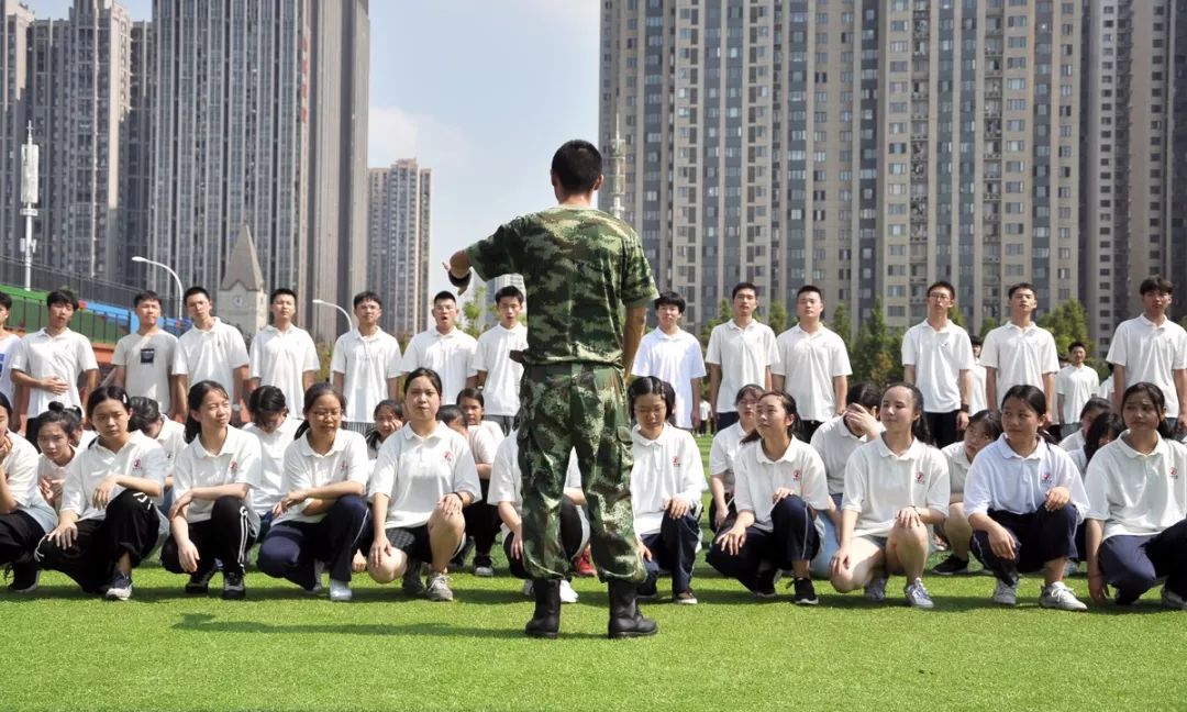 細心的同學一定會發現軍訓全程我們都有用無人機記錄,這次時間關係,就