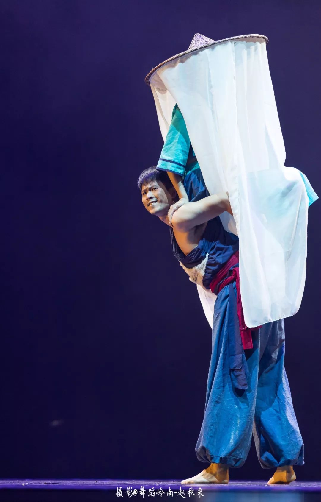 蓬莱舞蹈老师王晶图片